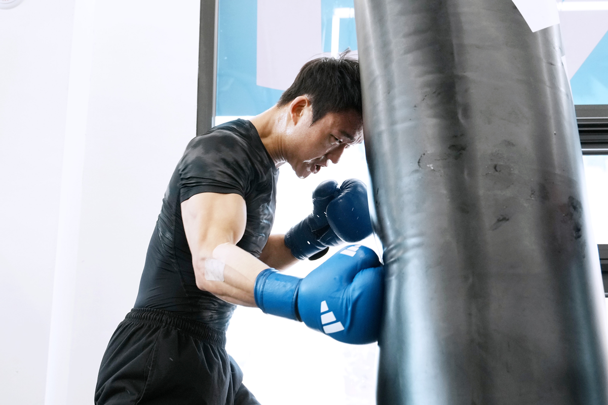 링 위의 땀방울, 광주의 자부심으로 땀방울로 빚어낸 금빛 스트레이트 (1).png