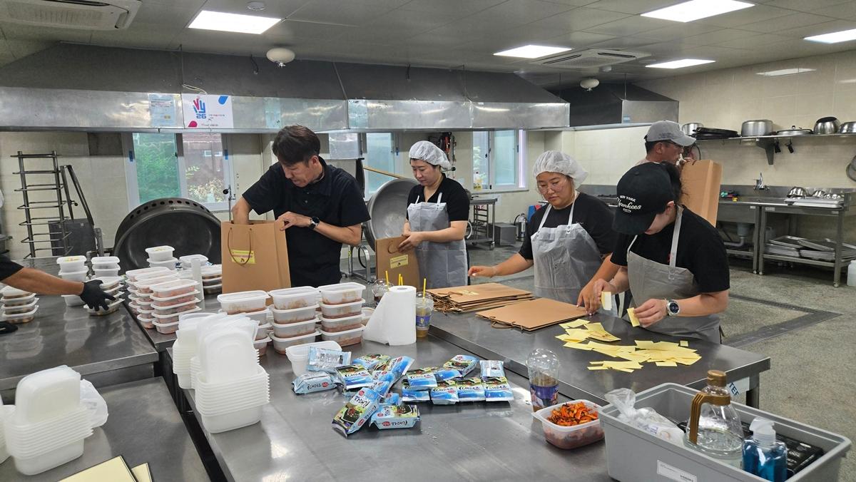 효사랑봉사단, 자원봉사센터 우수 프로그램 선정&hellip;취약계층 반찬 나눔 지속 (2).jpg