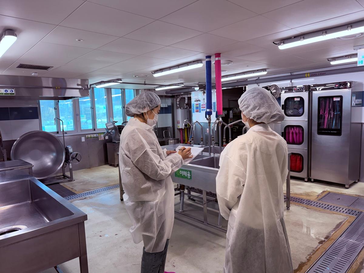 광주시, 신학기 맞아 학교&middot;유치원 급식소 합동점검 실시 (2).JPG