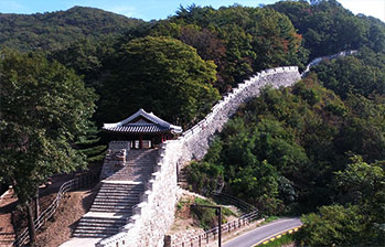 동문